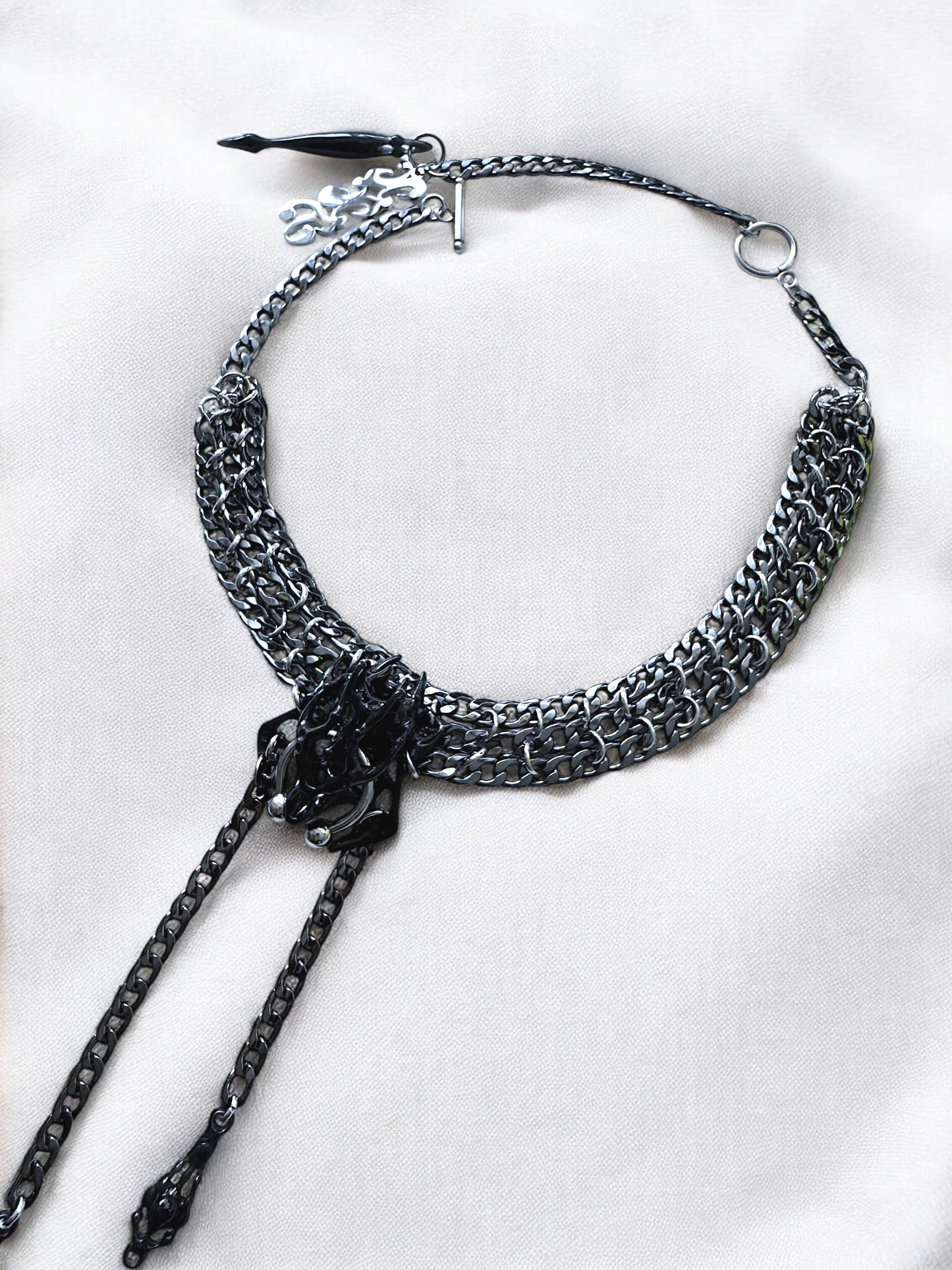 Black Square Bone drap Choker