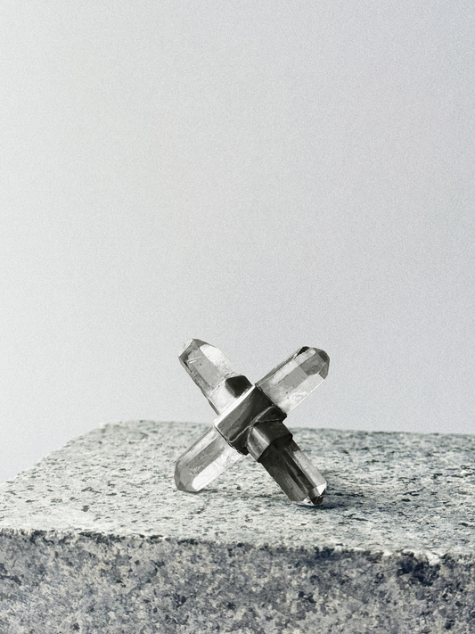 Ice cross ring